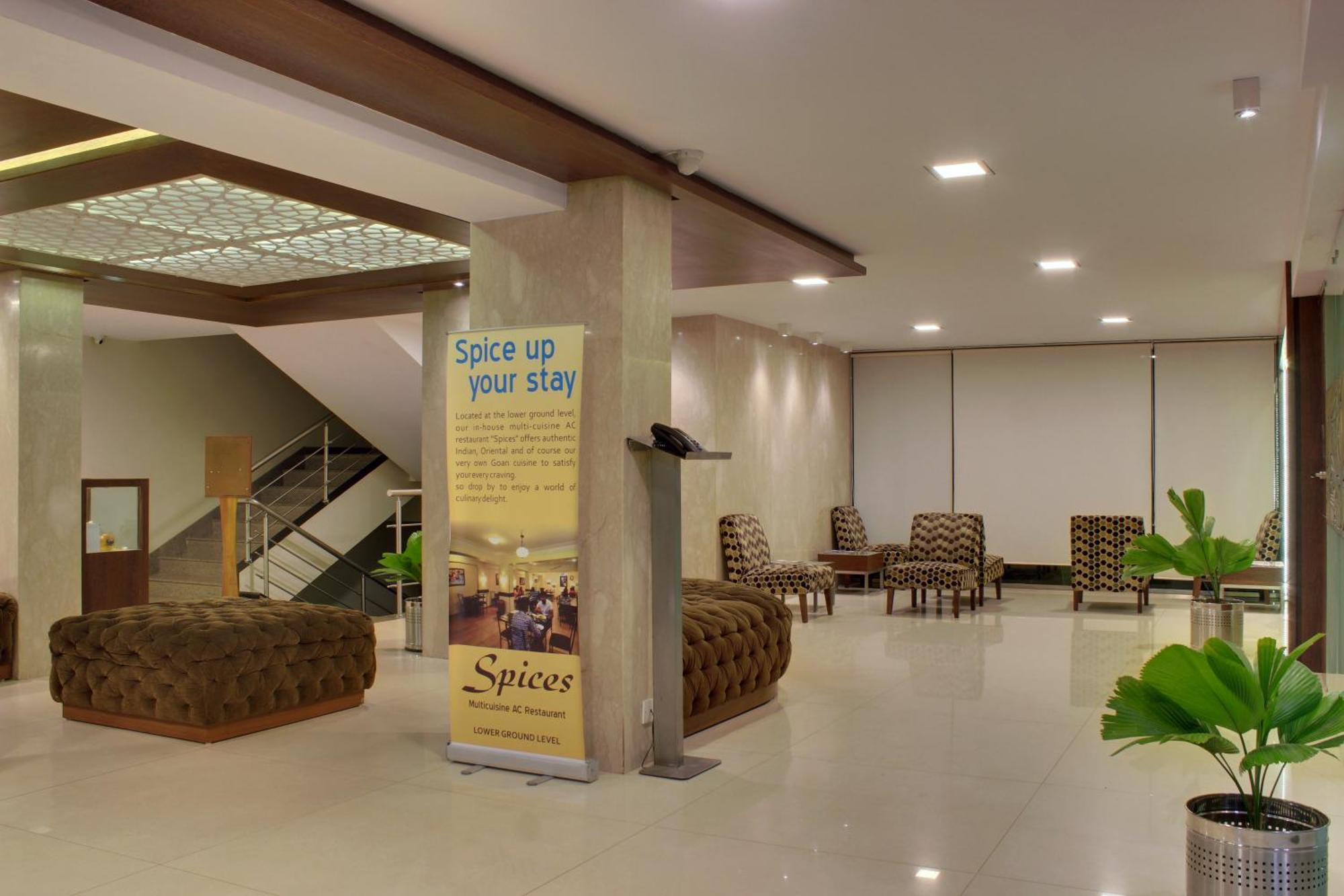 Regenta Inn Palacio De Goa, Panjim Панаджи Екстериор снимка