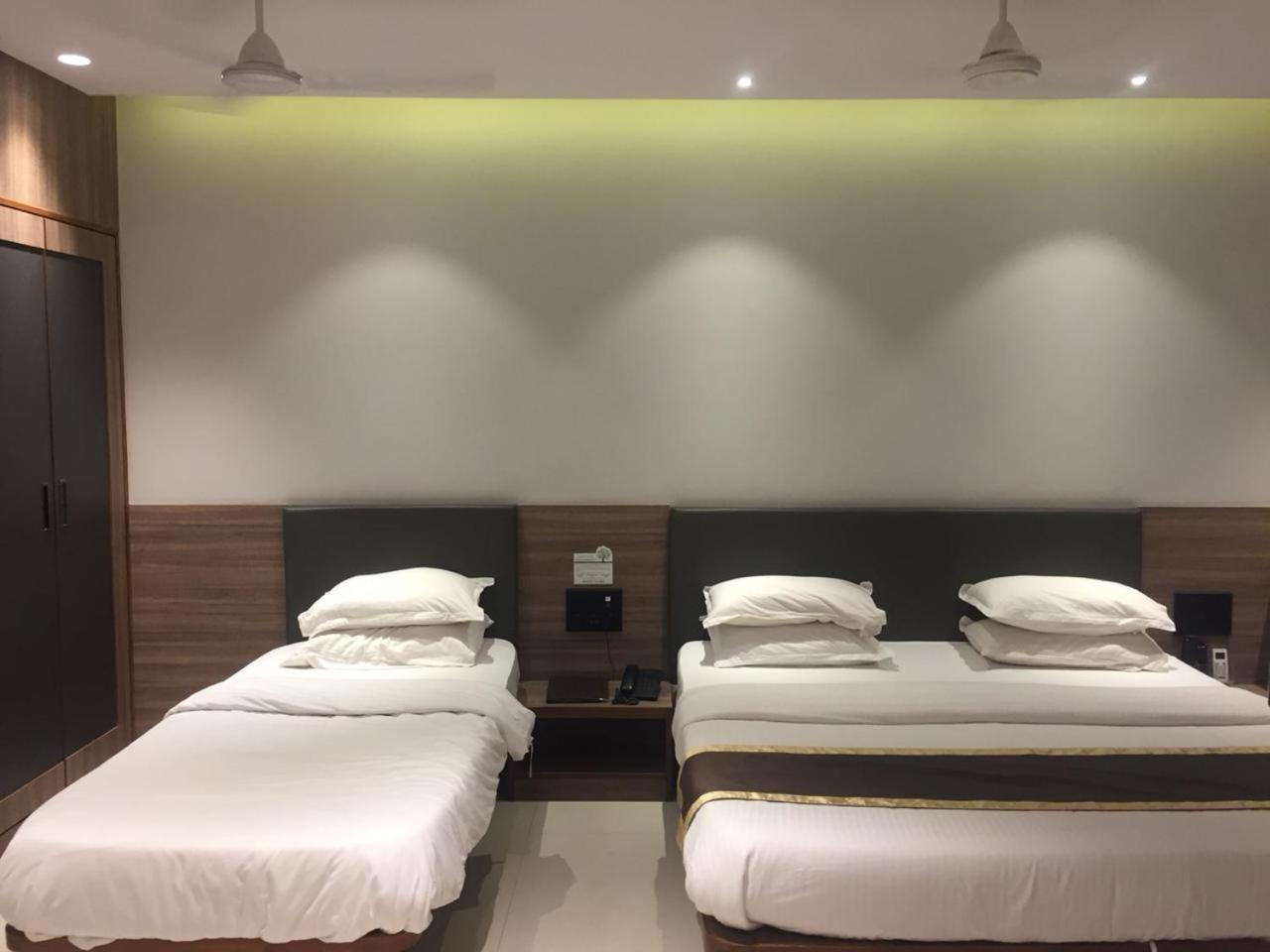 Regenta Inn Palacio De Goa, Panjim Панаджи Екстериор снимка