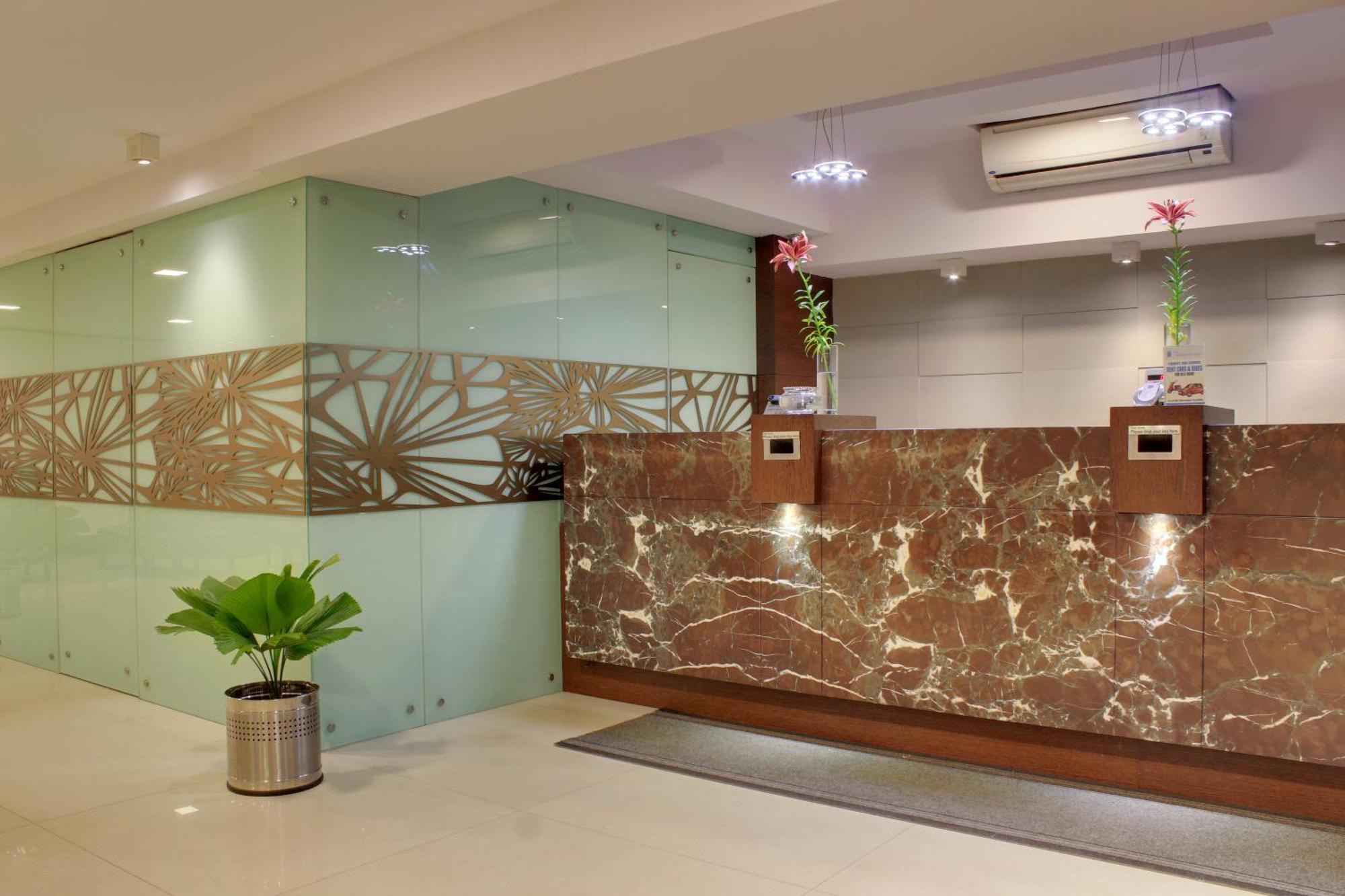 Regenta Inn Palacio De Goa, Panjim Панаджи Екстериор снимка